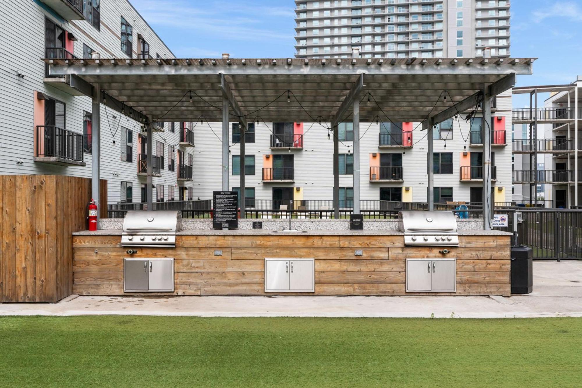 Lodgeur Midtown, Houston - Close To Downtown & Texas Medical Center 外观 照片